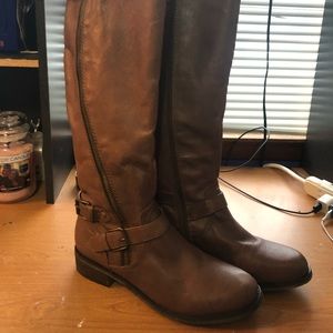 knee high boots, never worn